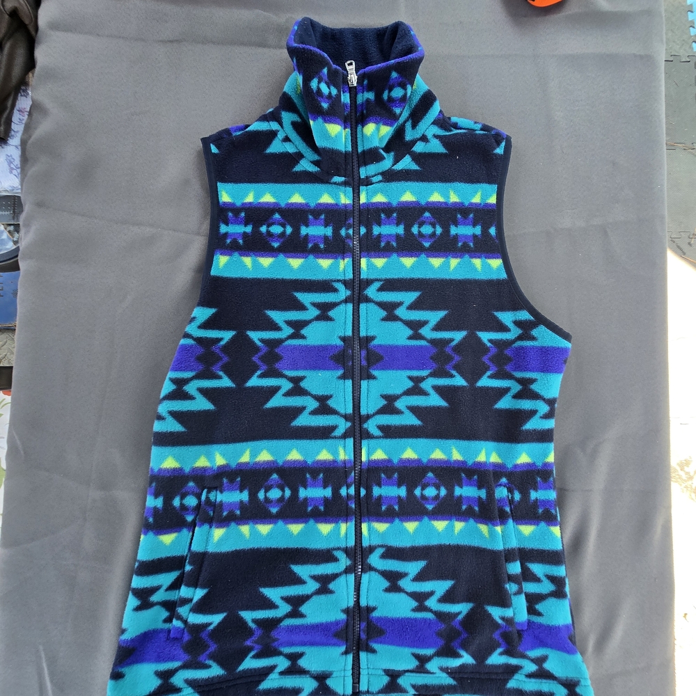 Chaps Blue and Black Patterned Vest A-2